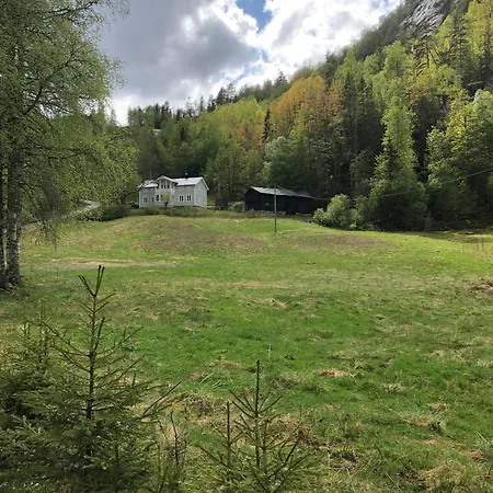 Charming Farm From 1600s In Stunning Surroundings * Treungen