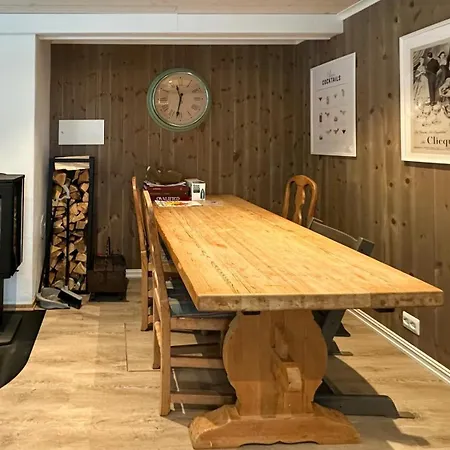 Feriehus Charming Farm From 1600s In Stunning Surroundings Treungen