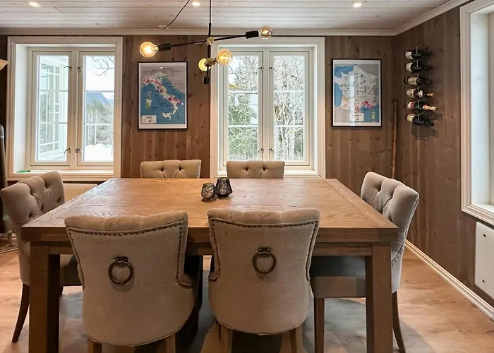 Hébergement de vacances Charming Farm From 1600s In Stunning Surroundings